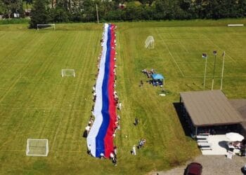 НА КОСОВУ ЋЕМО ВАСКРСНУТИ ИЛИ ПРОПАСТИ