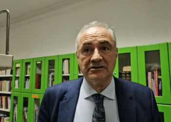 РАЗГОВОР С ПОВОДОМ: ПРОФЕСОР ДР МИЛО ЛОМПАР: “Светло светли у тами и тама га не обузе”